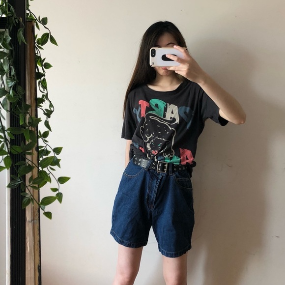 PARTY ANIMAL GRAPHIC TEE - Picture 2 of 6